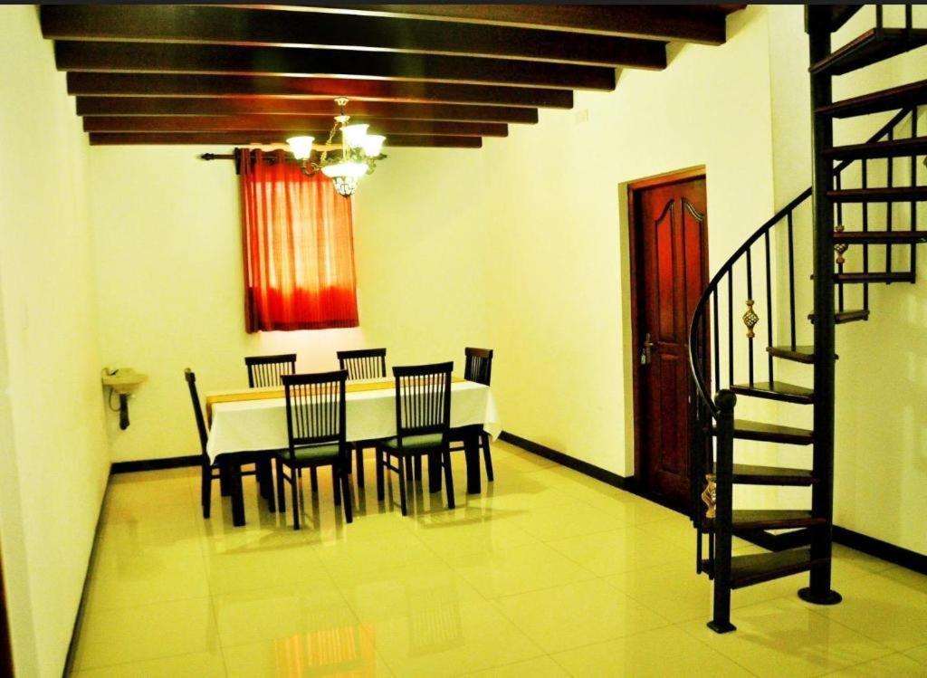 Inroma Holiday Resort Nuwara Eliya Luaran gambar